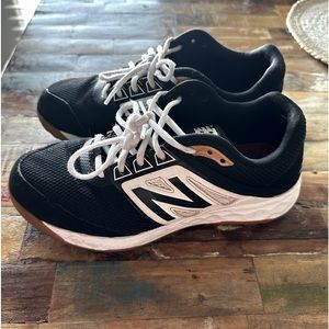 New Balance Black and White Athletic Shoes